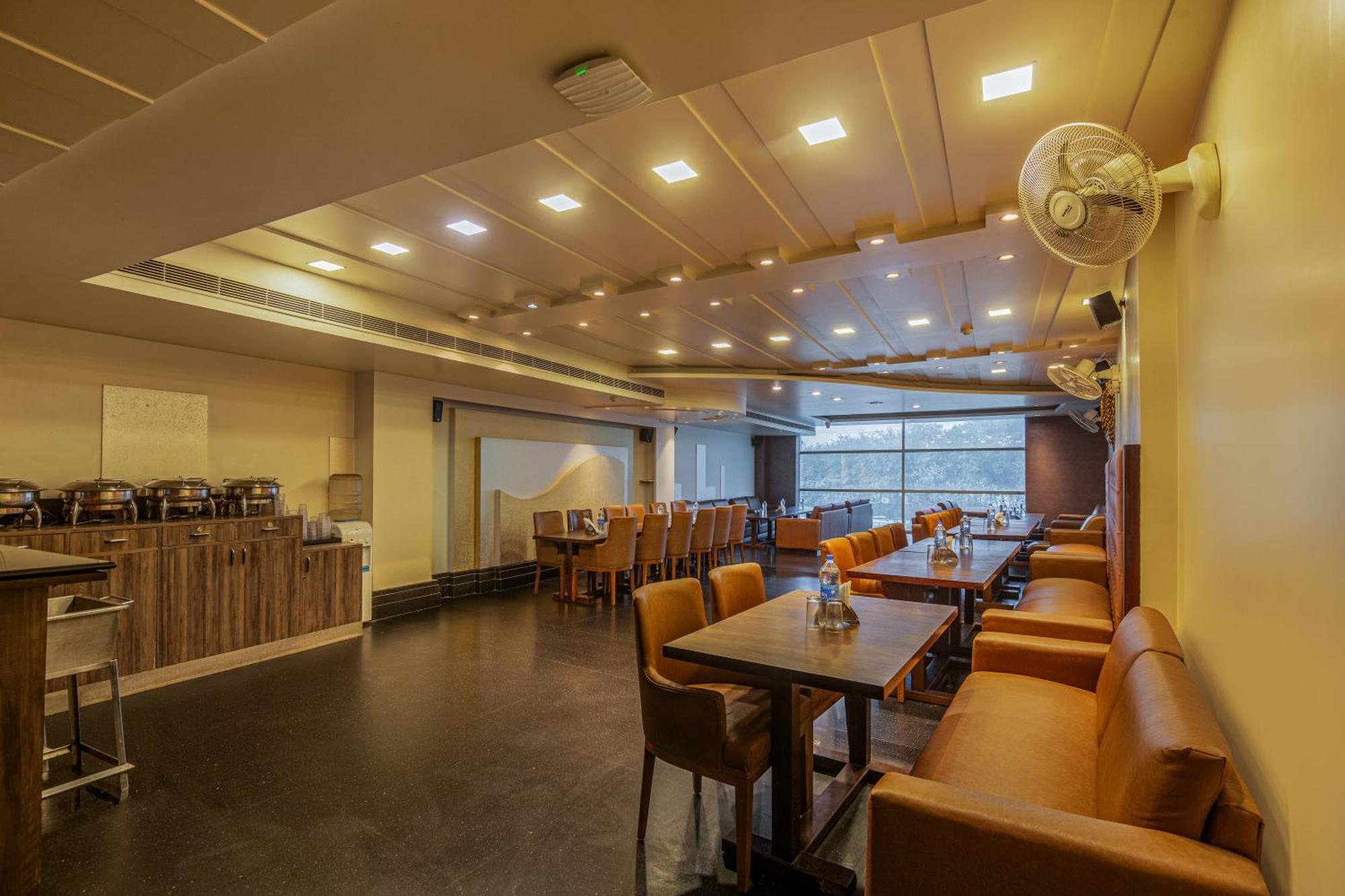 Hotel Delhi 37 By Star Group Near Delhi Airport Нью-Дели Экстерьер фото