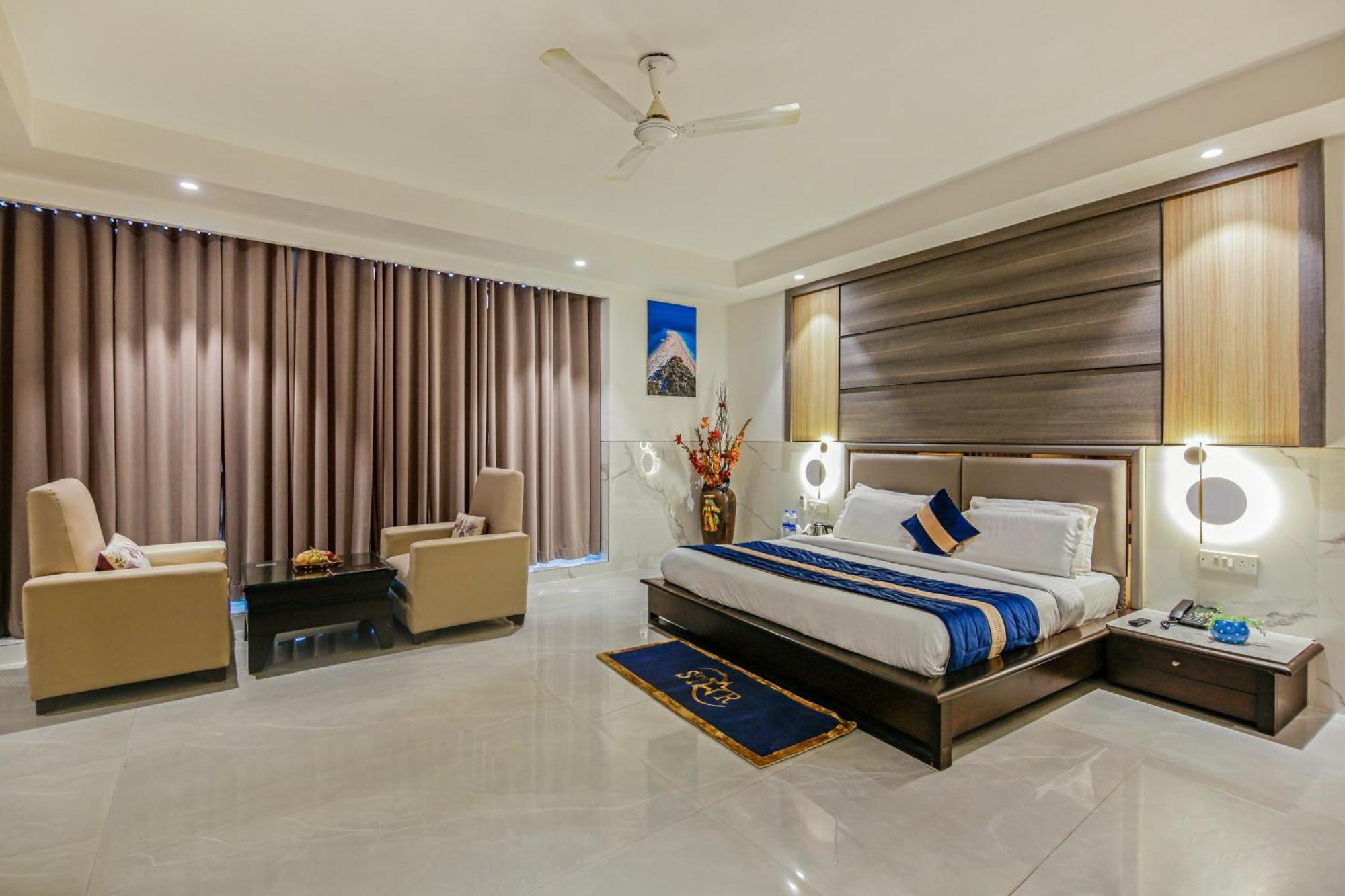 Hotel Delhi 37 By Star Group Near Delhi Airport Нью-Дели Экстерьер фото
