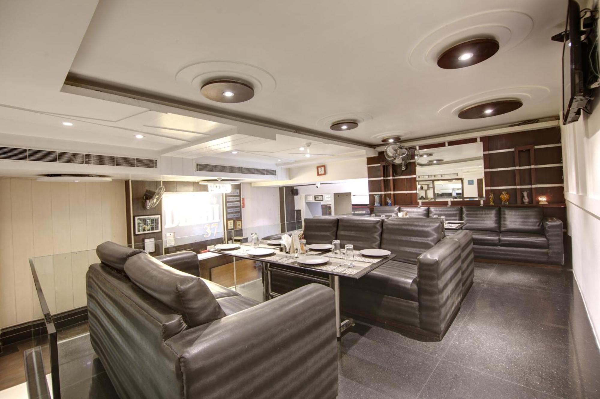Hotel Delhi 37 By Star Group Near Delhi Airport Нью-Дели Экстерьер фото