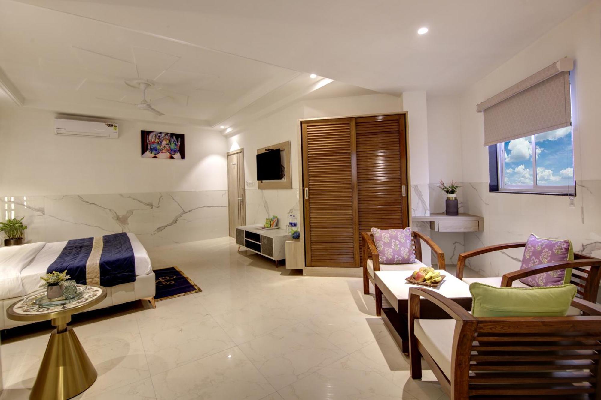 Hotel Delhi 37 By Star Group Near Delhi Airport Нью-Дели Экстерьер фото