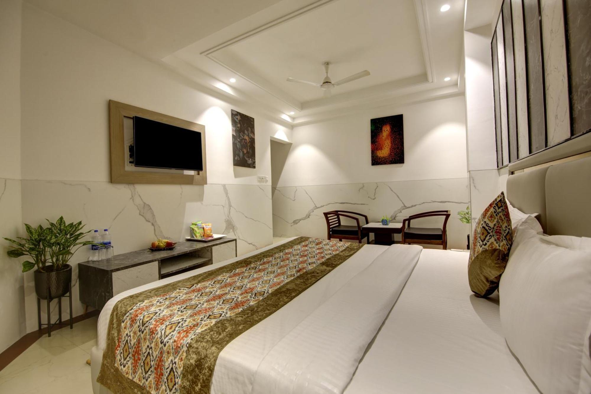 Hotel Delhi 37 By Star Group Near Delhi Airport Нью-Дели Экстерьер фото