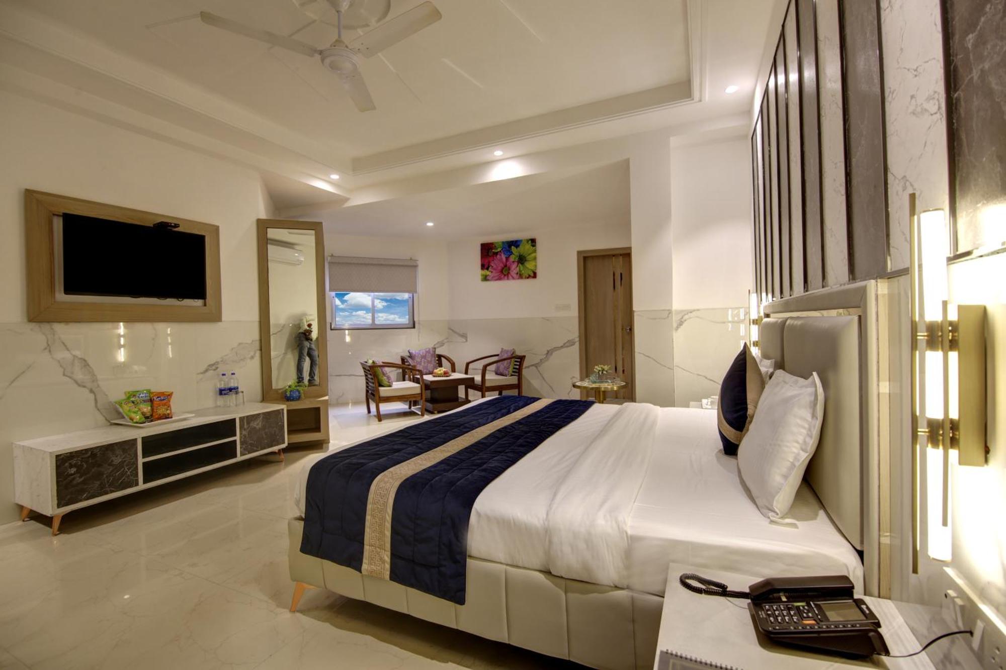 Hotel Delhi 37 By Star Group Near Delhi Airport Нью-Дели Экстерьер фото